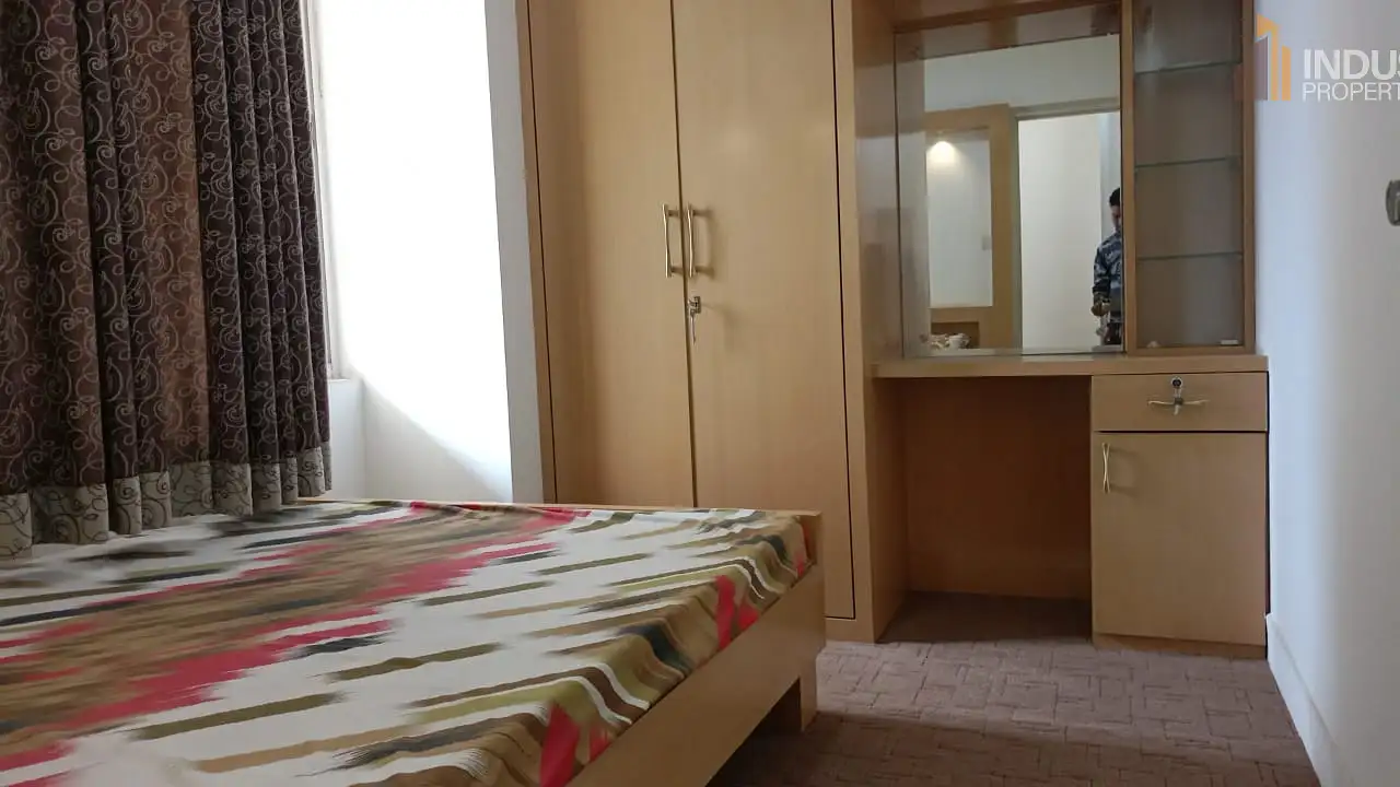 Fully Furnished Apartment on Sale Image 2