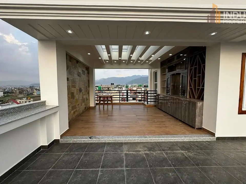 house on sale Image 9