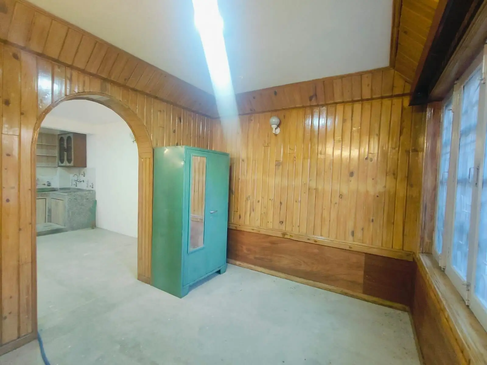 Residential House On Rent Image 13