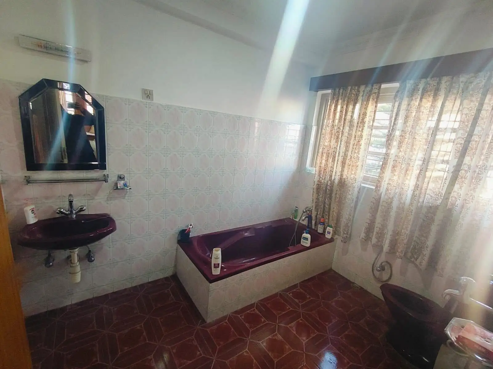 Residential House On Rent Image 2