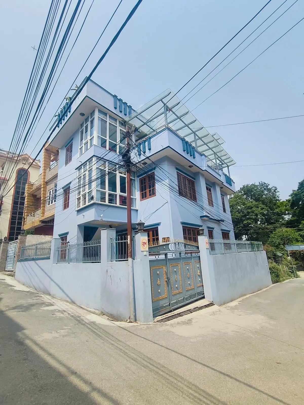 Residential house Thumbnail