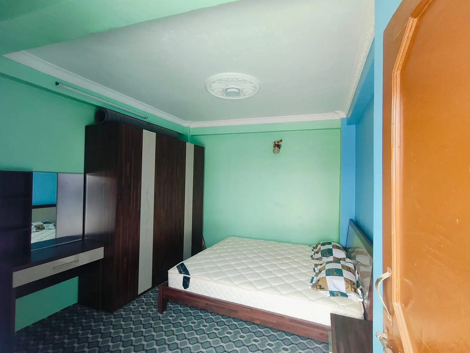 Residential house Image 2