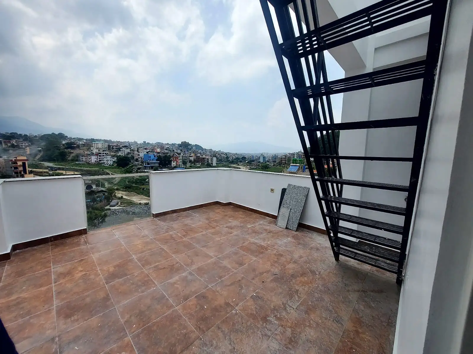 Residential house for sale in Nakhipot  Image 8