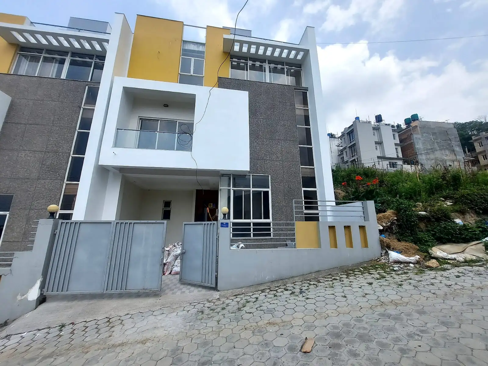 Residential house for sale in Nakhipot  Image 5