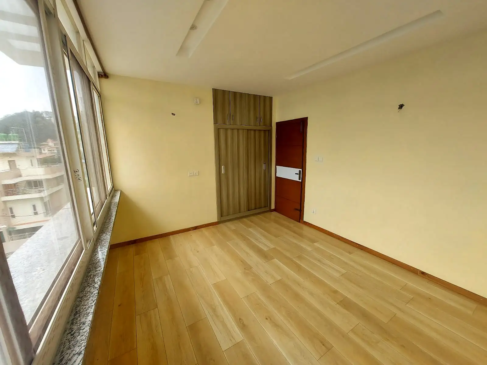 Residential house for sale in Nakhipot  Image 2
