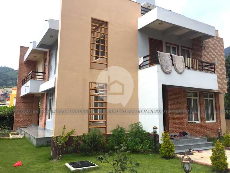 VERY SPONTANEOUS 5 BHK BUNGALOW : House for Sale in Budhanilkantha, Kathmandu Image 2