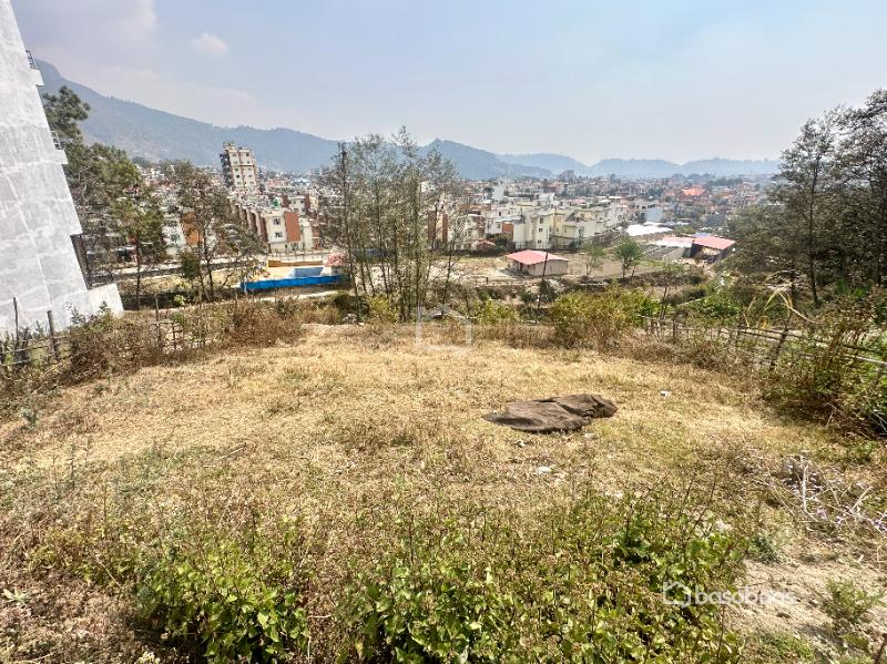 Residental land on sale at Buddanilkantha : Land for Sale in Budhanilkantha, Kathmandu Image 3