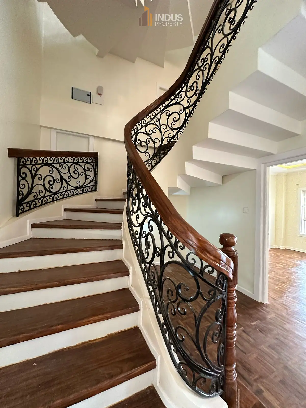 House on sale at Budhanilkantha Image 11