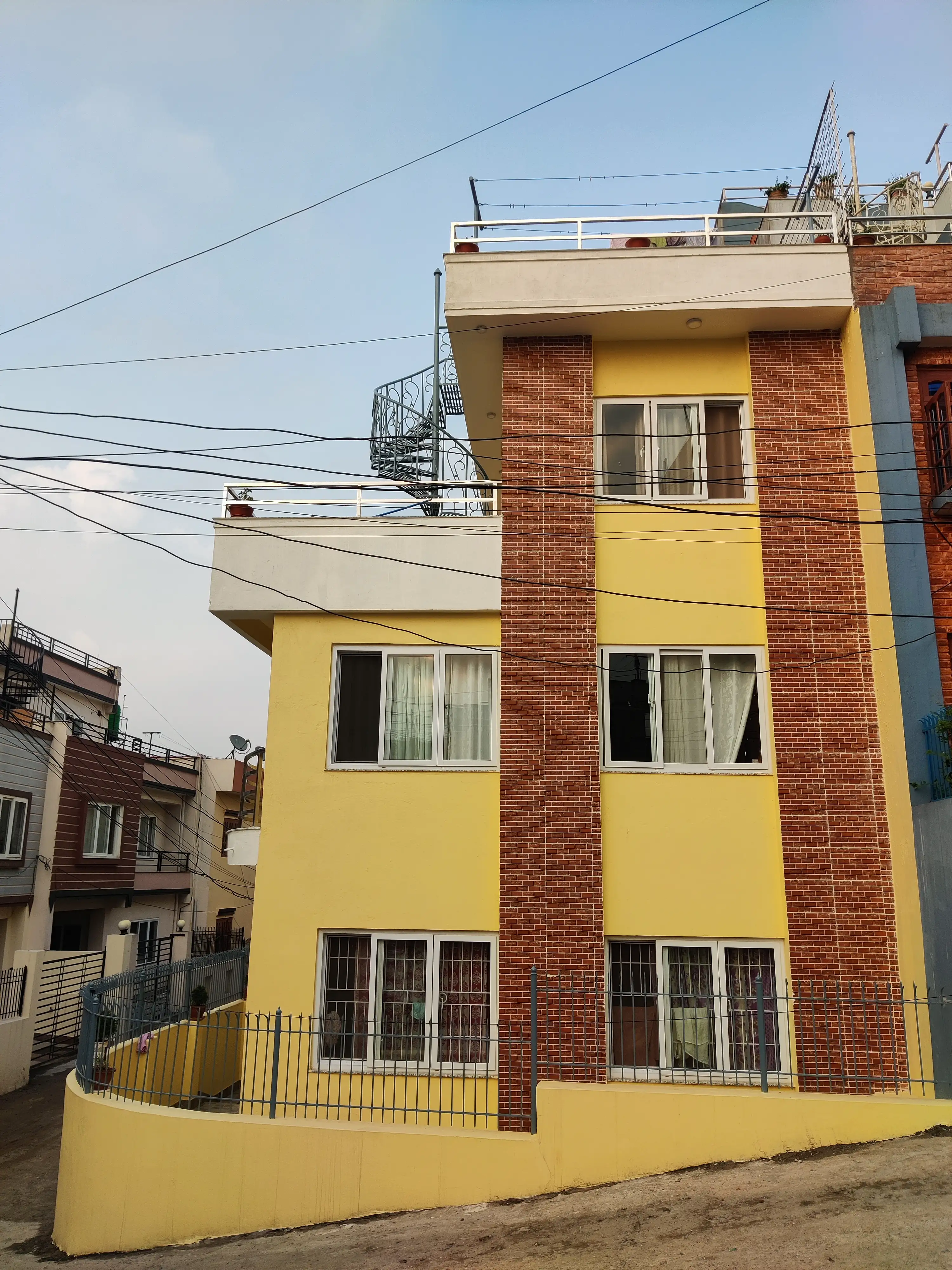 House on sell  Image 1