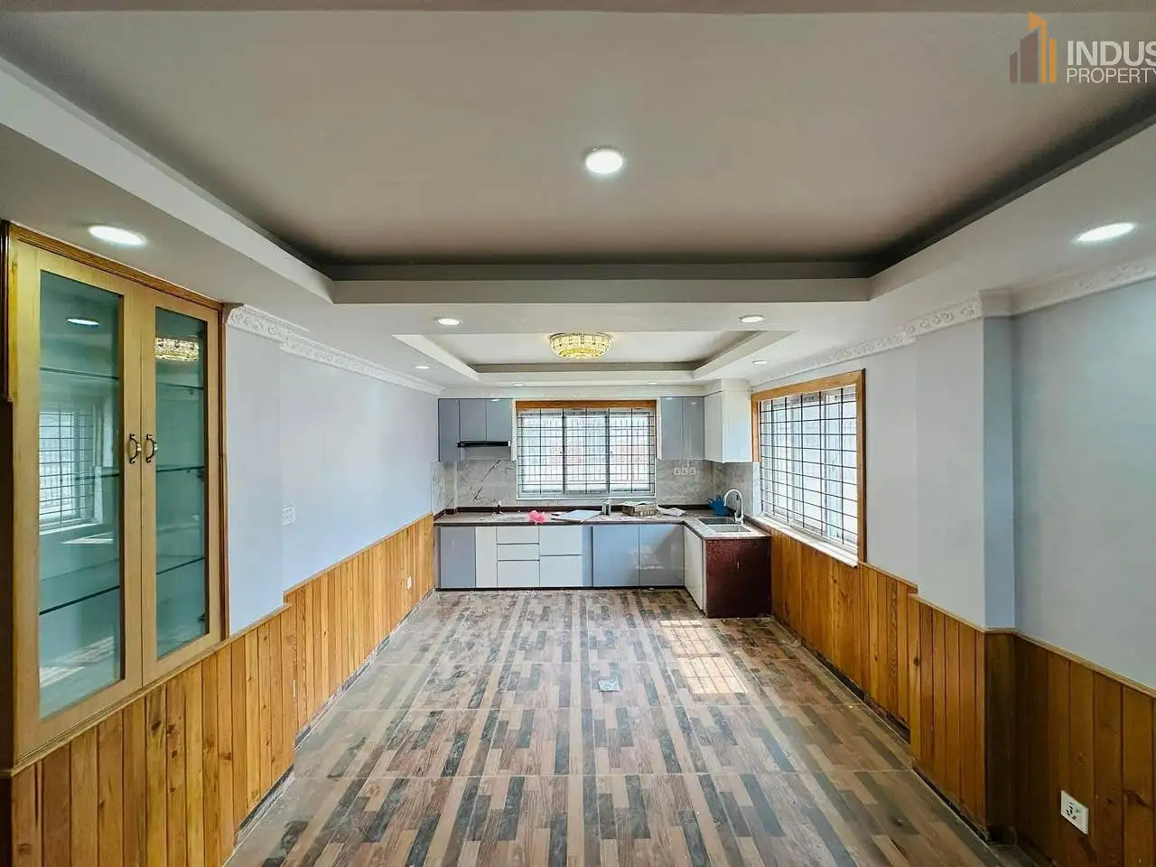 house on sale Image 3