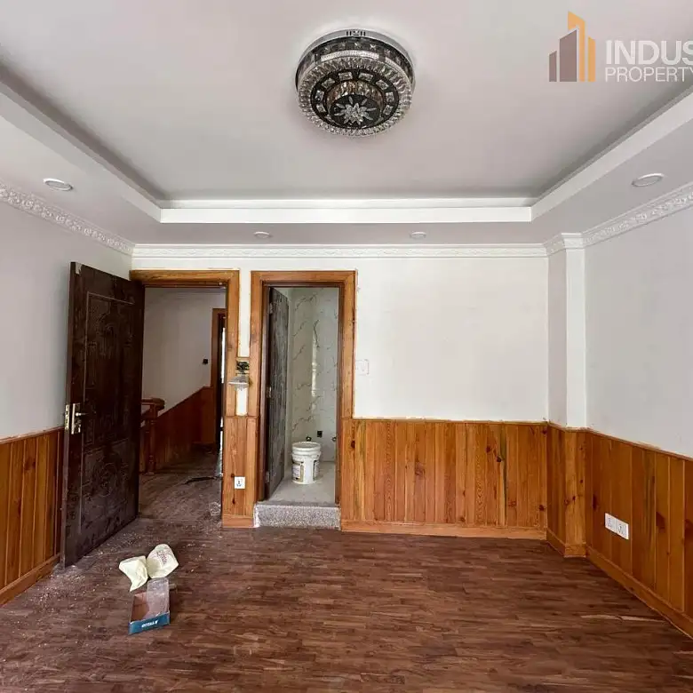 house on sale Image 8