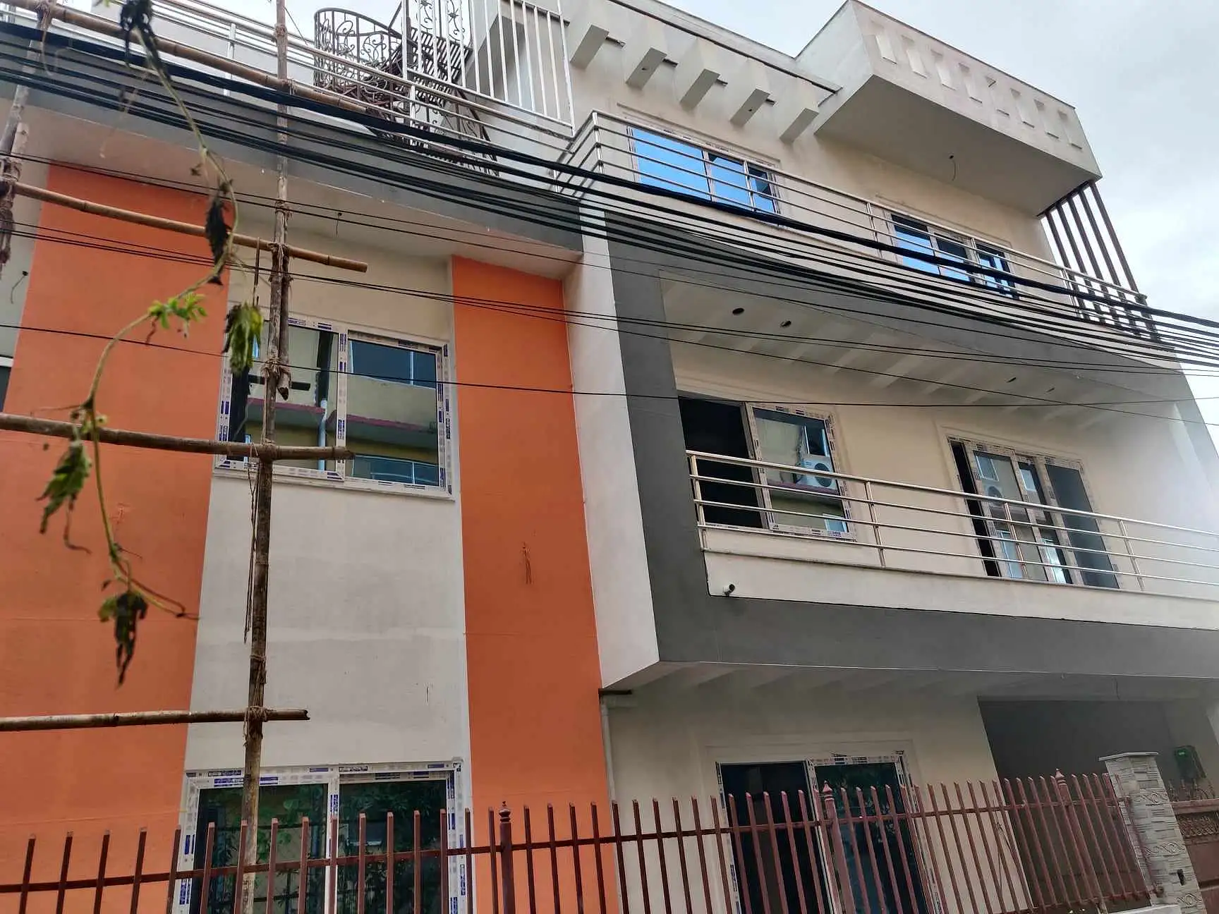 Brand New House Near to Grande Hospital  Image 4