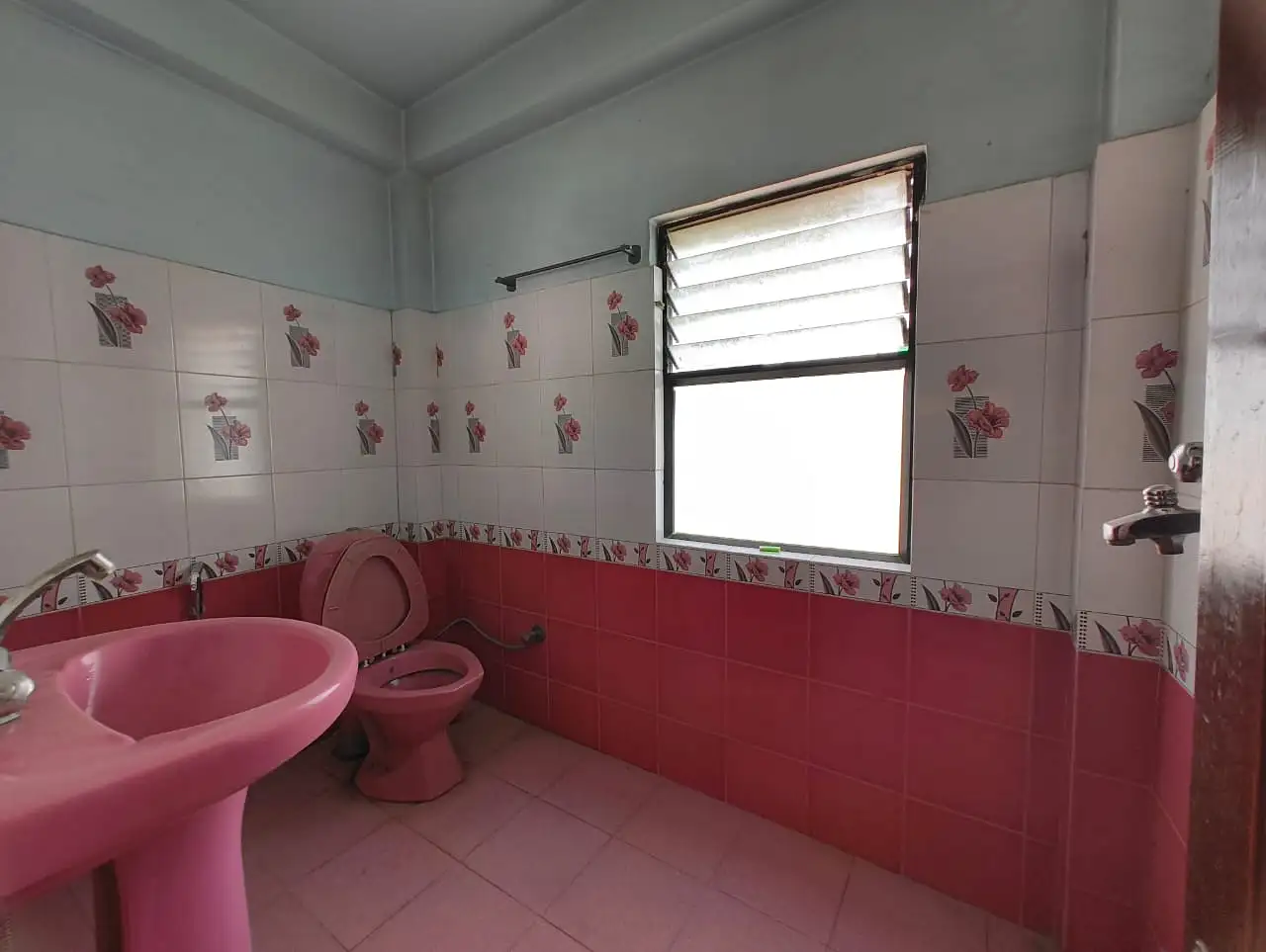 House for sale at Setipakha Image 4