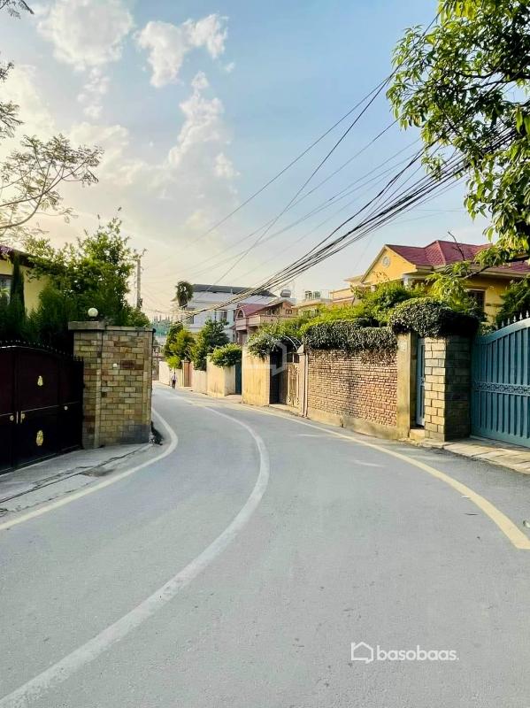 Bungalow on  sale at Bishalnagar : House for Sale in Bishal Nagar, Kathmandu Image 3