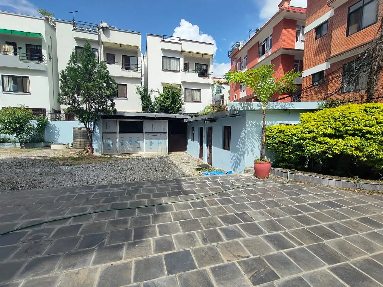 Residential House On Rent Image 5