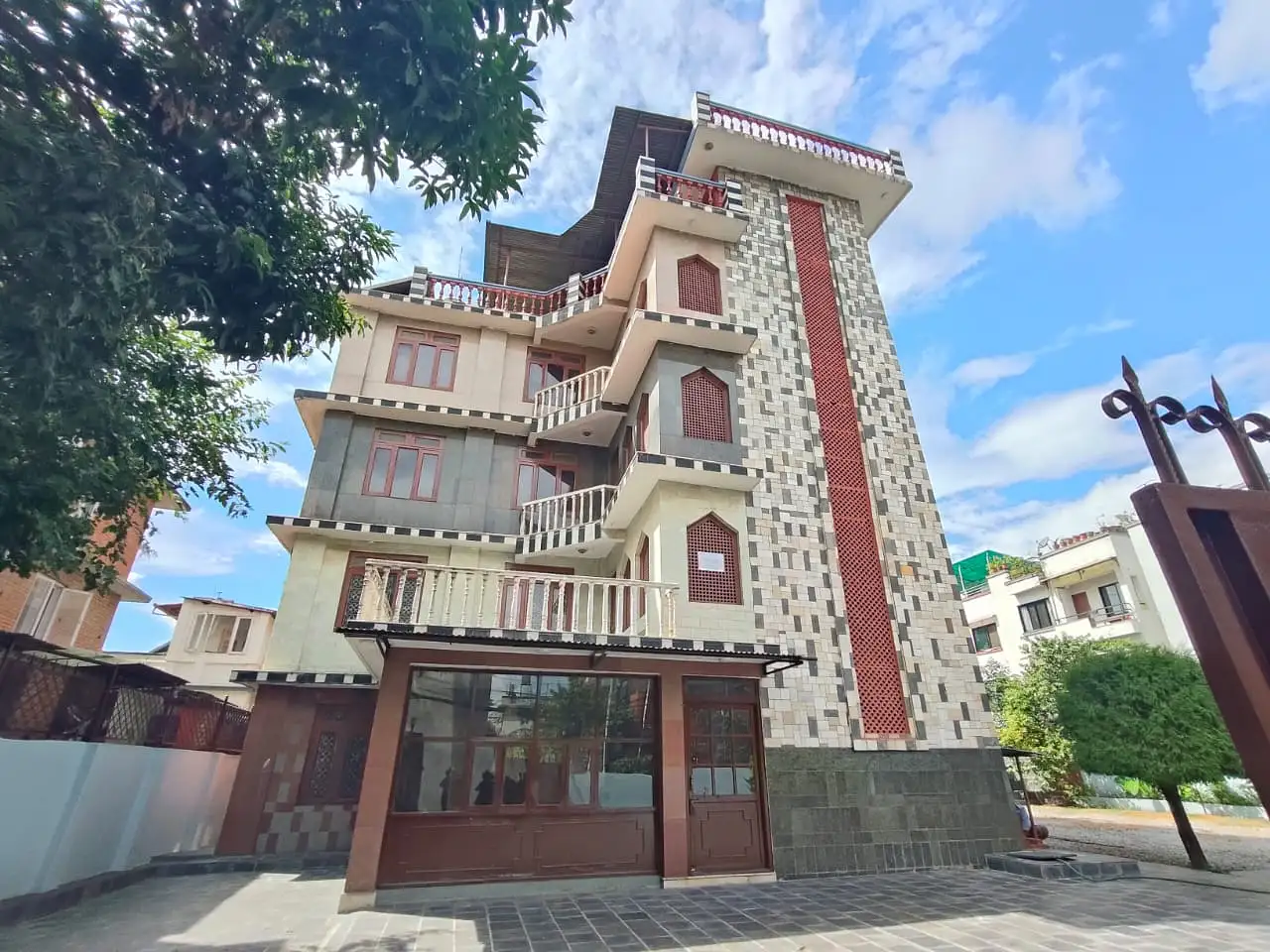 Residential House On Rent Thumbnail