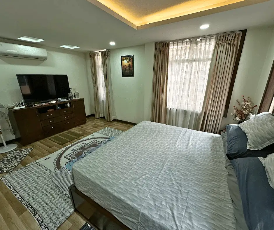 Residential House On Rent Image 9