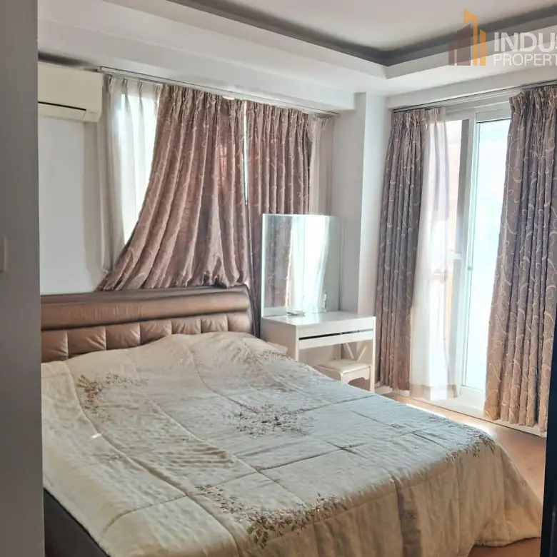 Apartment on Rent Image 6