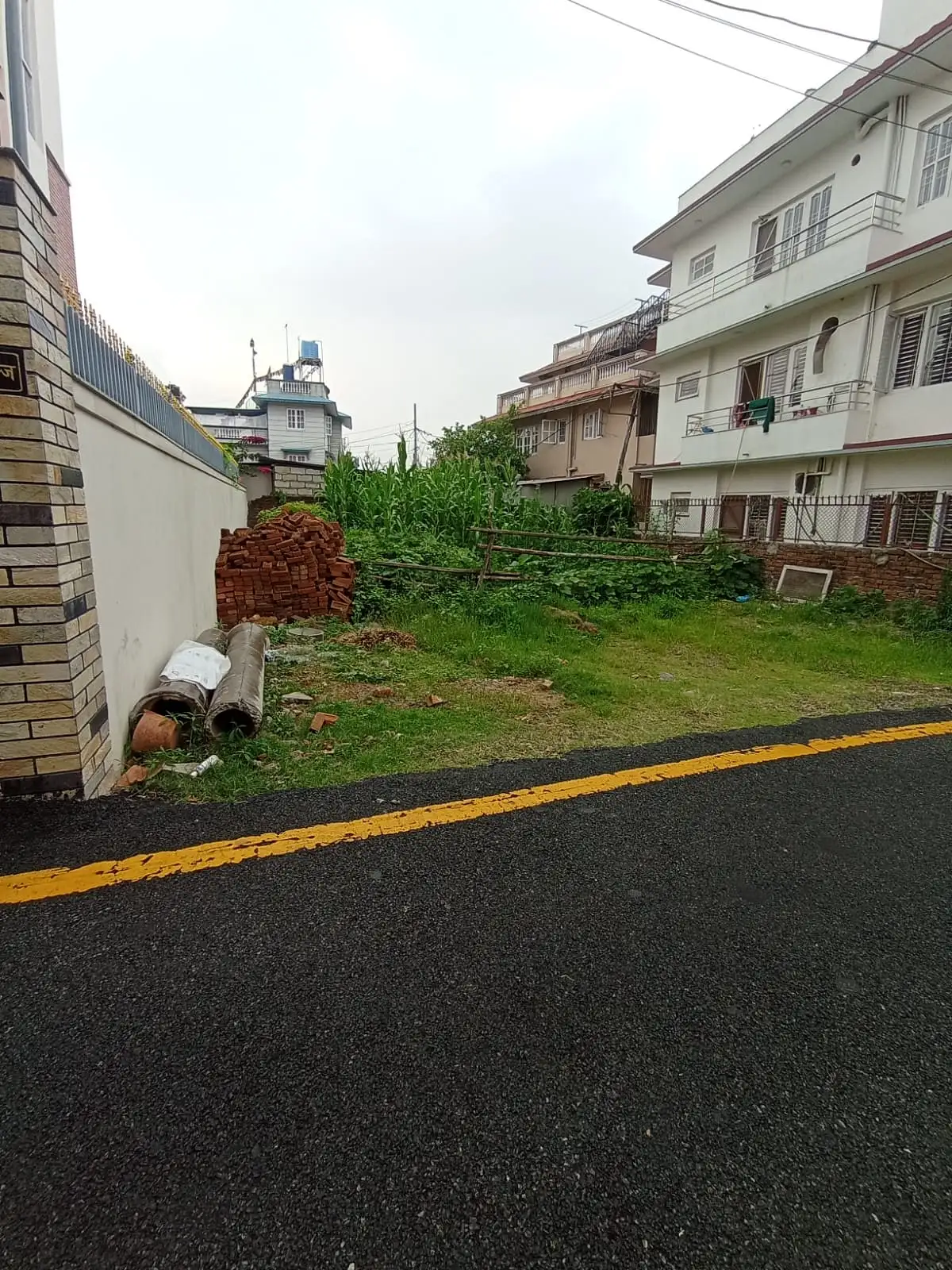land on sale at bansbari  Image 2