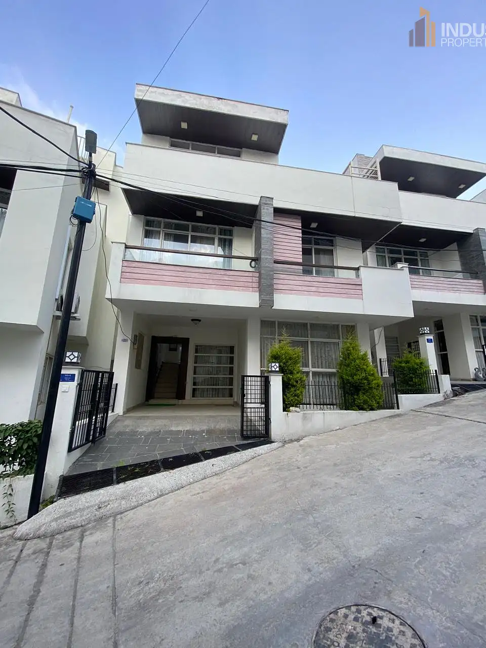 Residential House On Sale Thumbnail