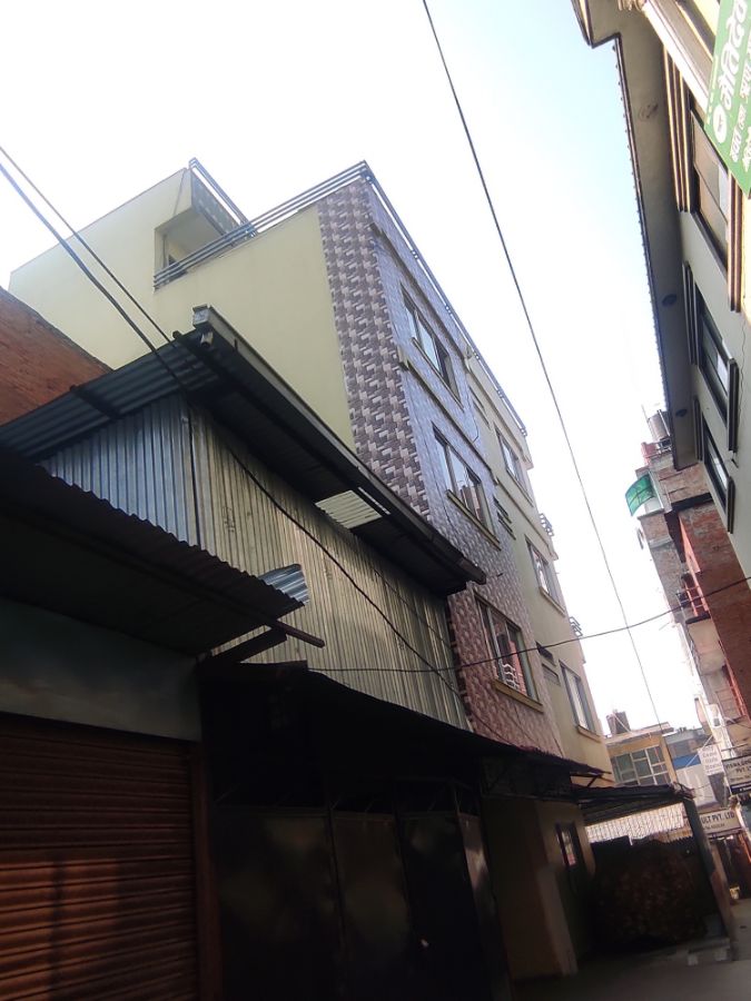 House for sale(Urgent) Thumbnail