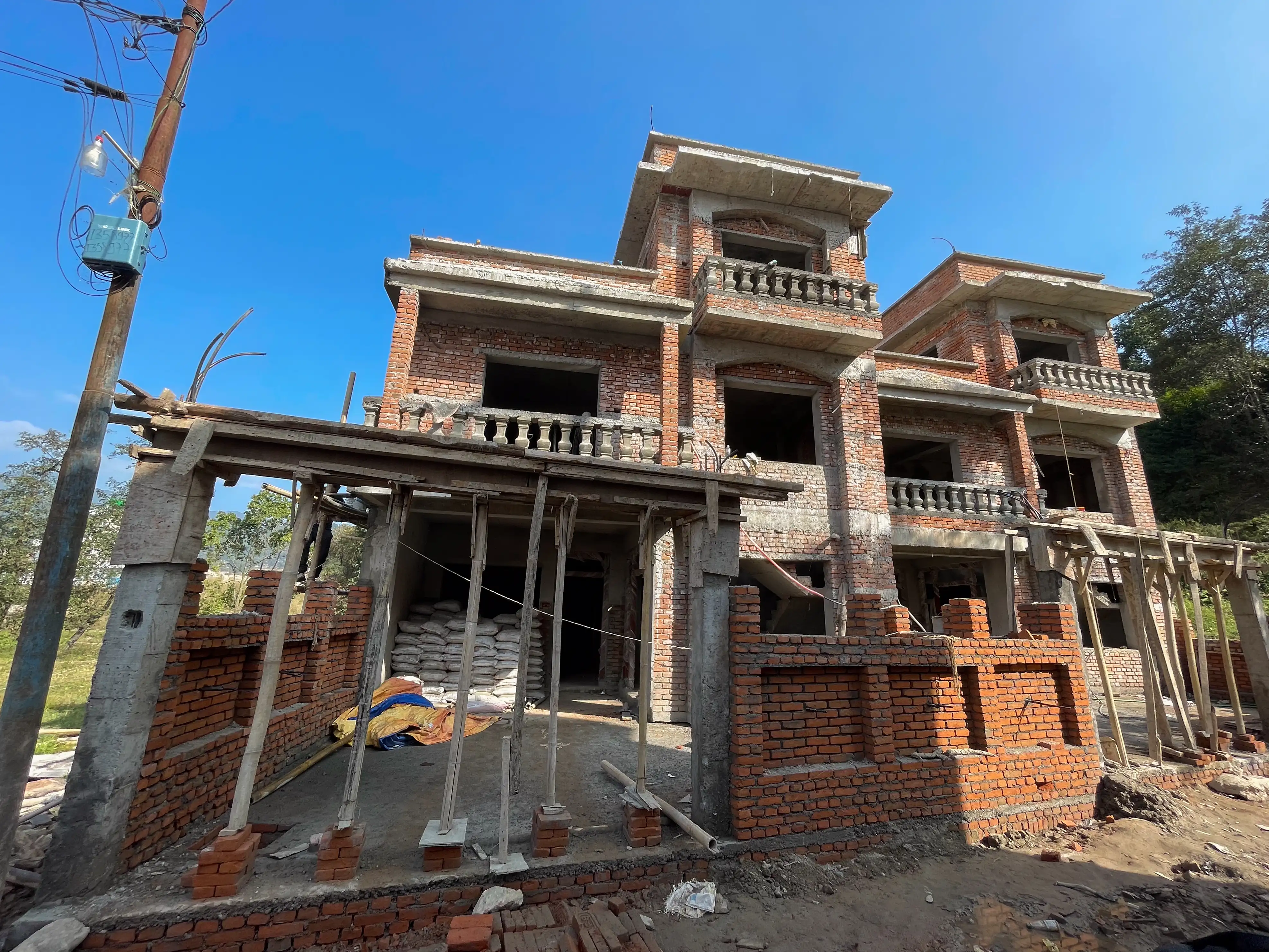 Residential House On Sale Thumbnail