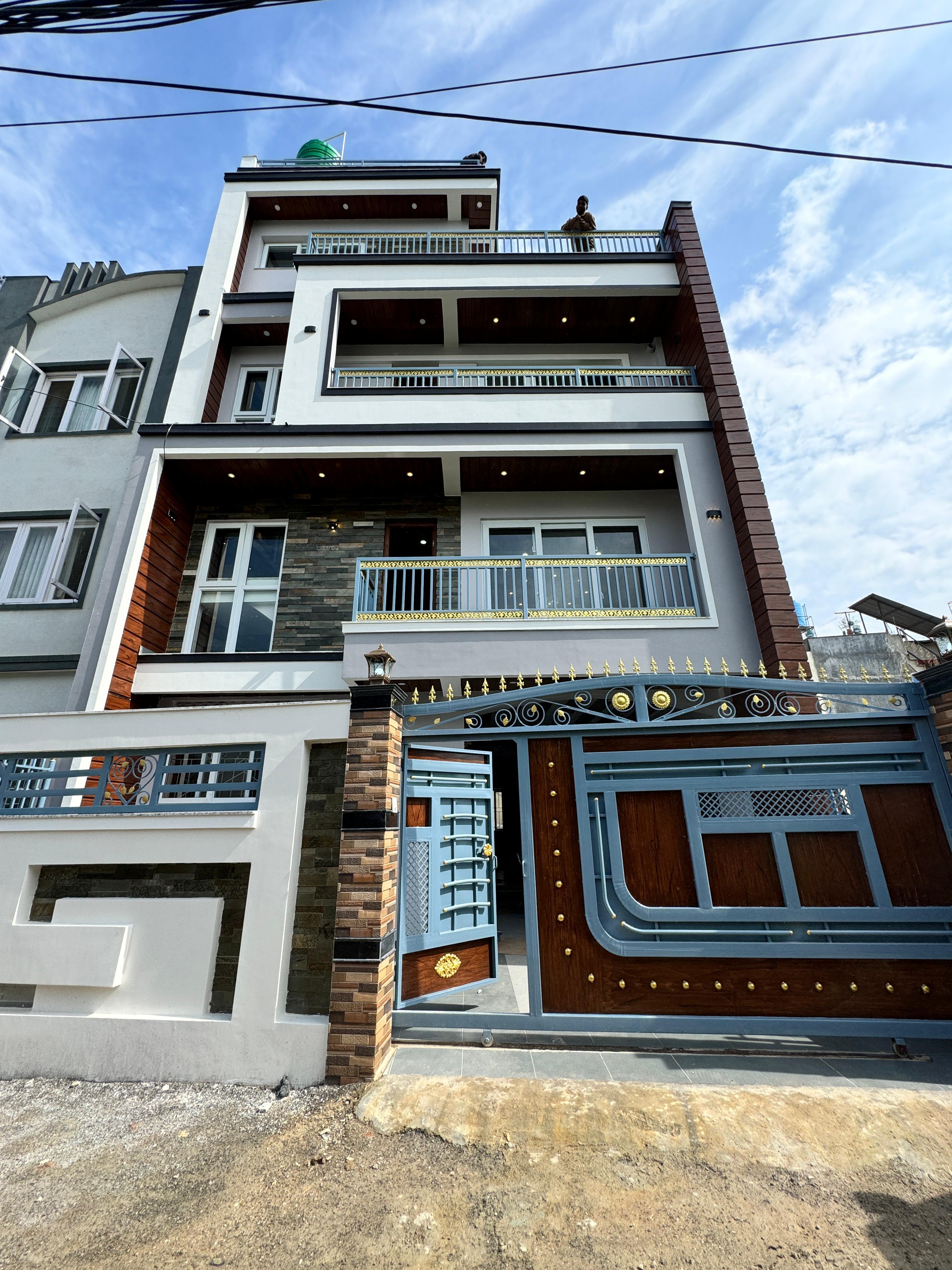 House for sale at Ochu-Height Image 1