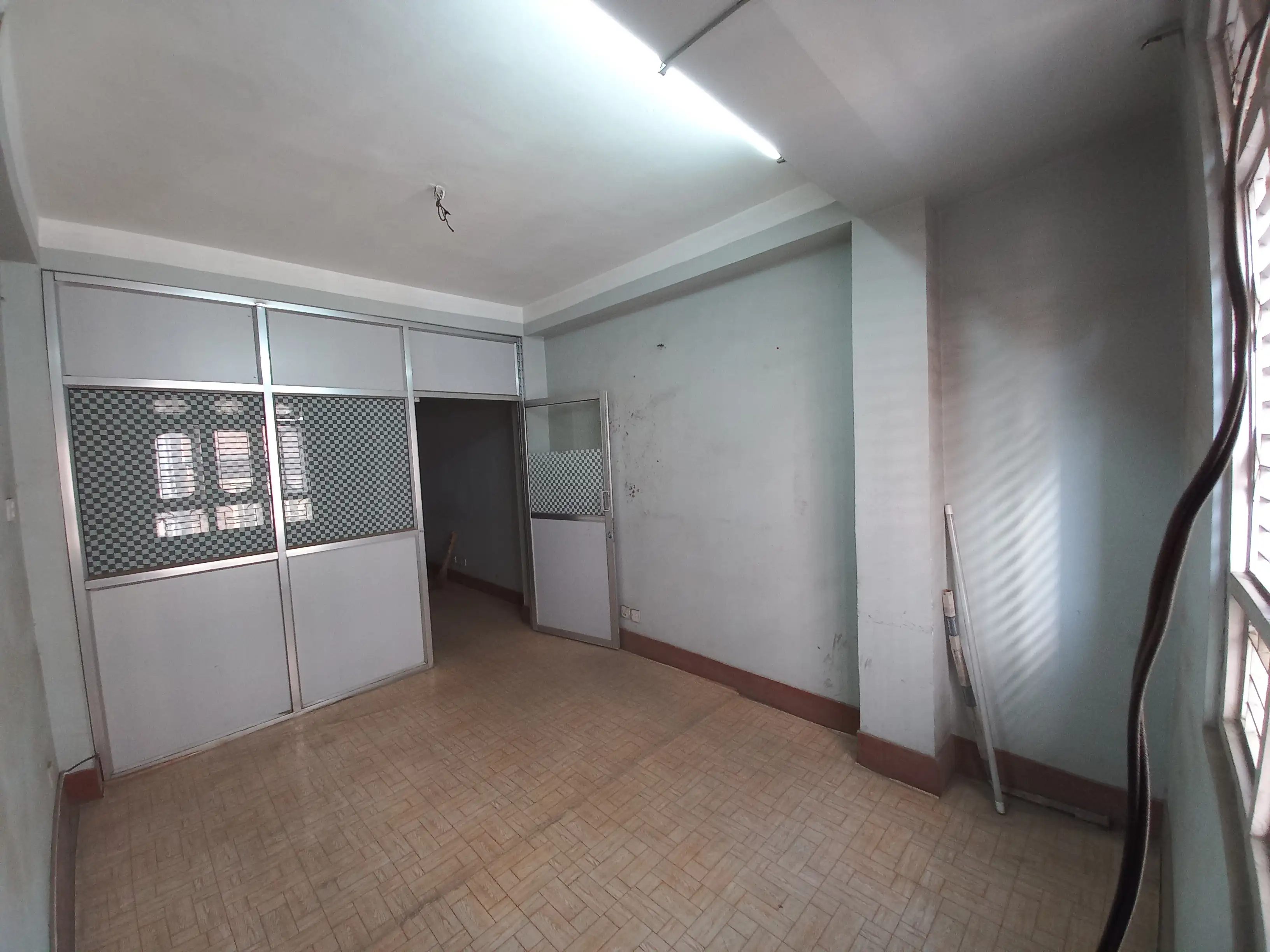Office space rent in thamel at low price Image 1