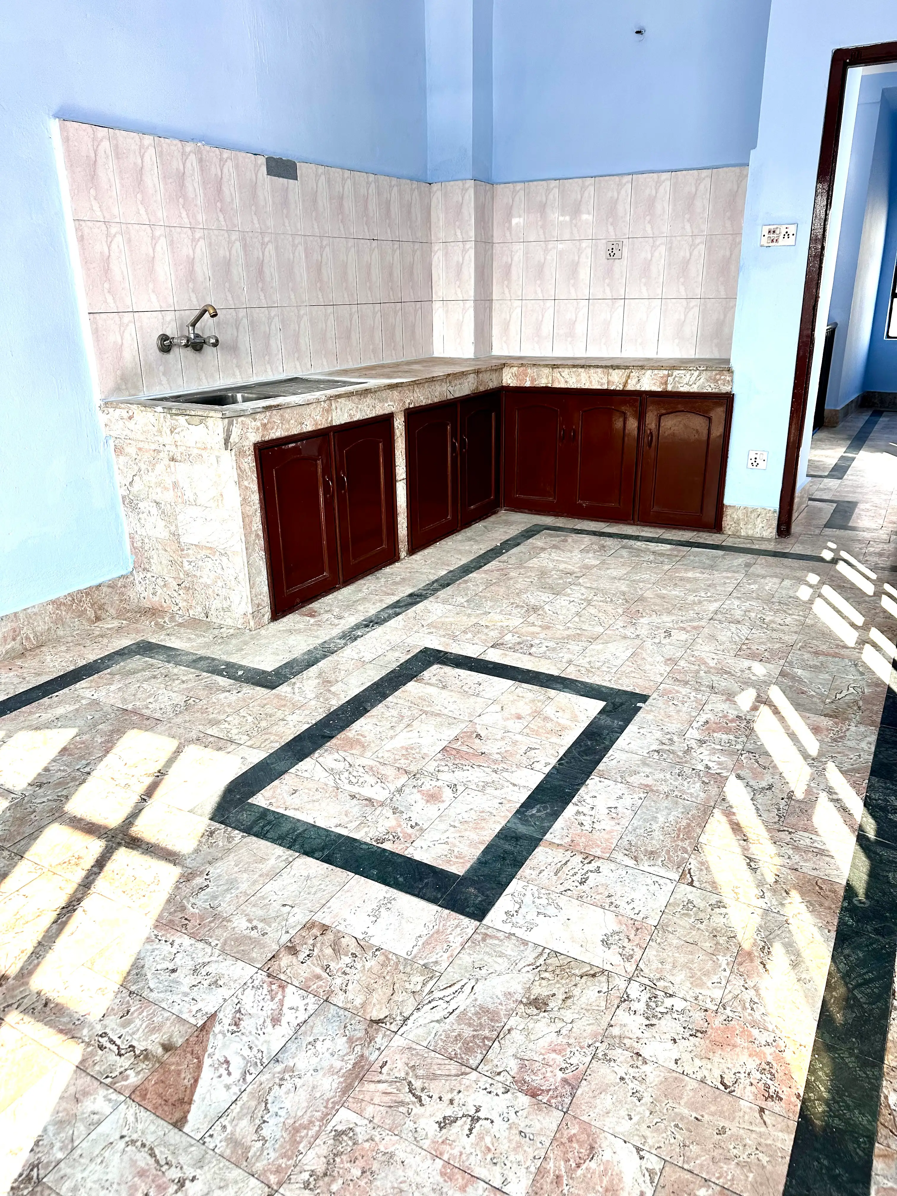 Urgent House on sell in Dhumbarai pipal bot Image 4