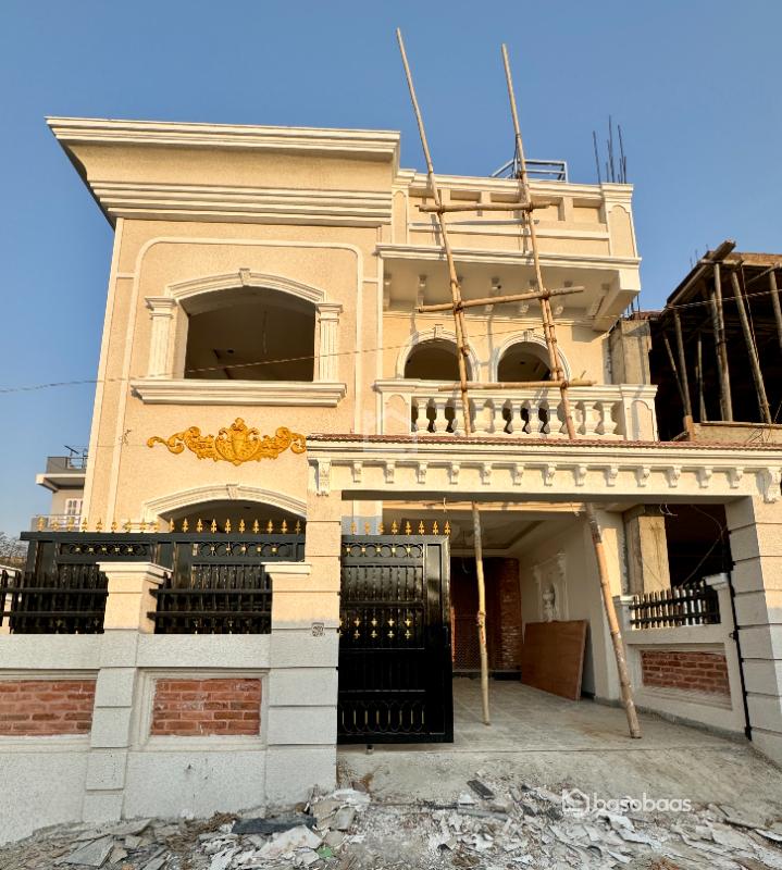 Duplex house on sale at Lasuntar : House for Sale in Budhanilkantha, Kathmandu Image 1