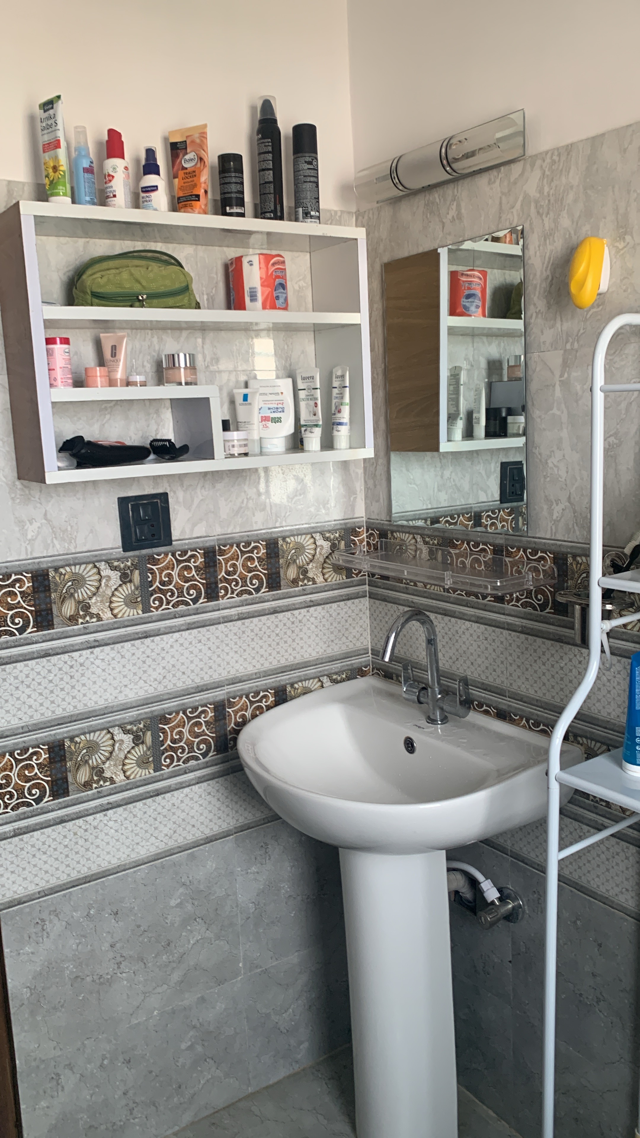 Fully furnished house on sale in Shital height Image 18