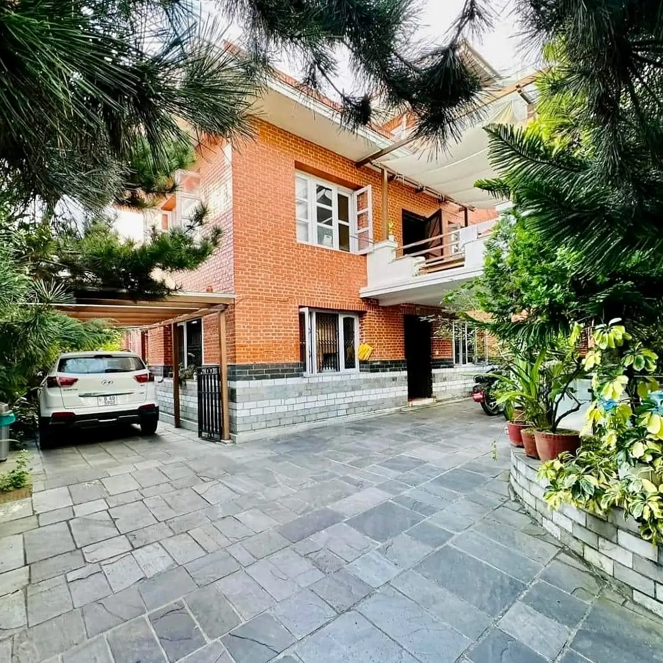 Residential House On Sale Image 3