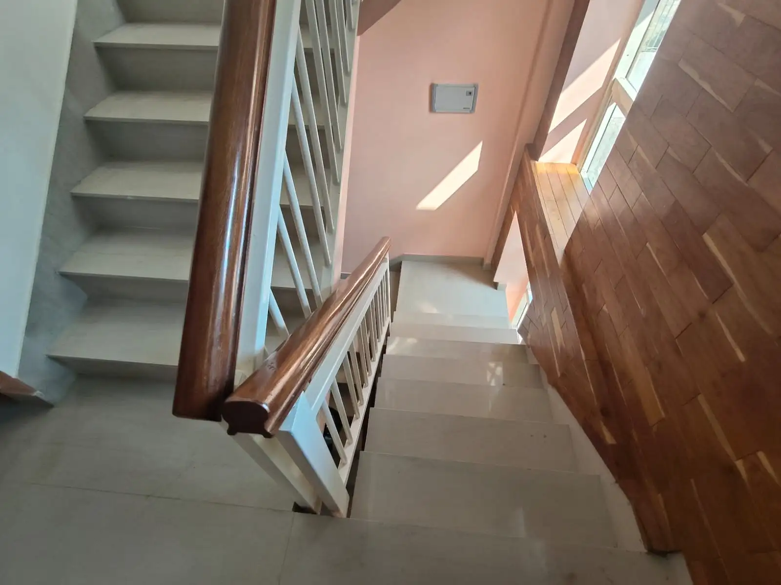 Residential House On Rent Image 2