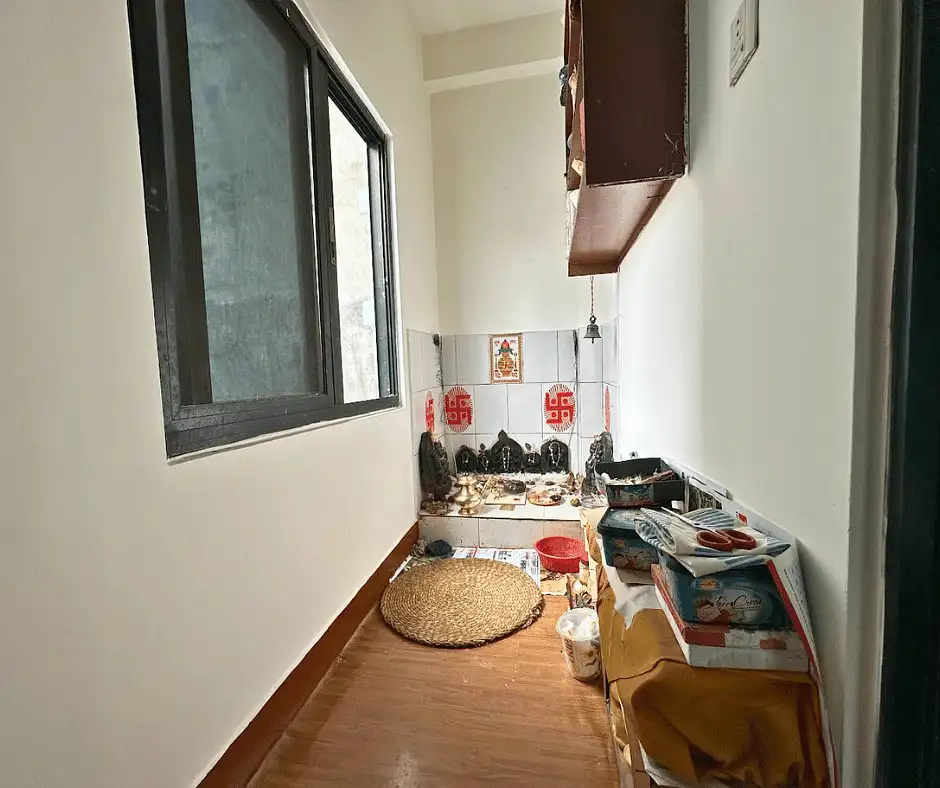 Residential House On Sale Image 6