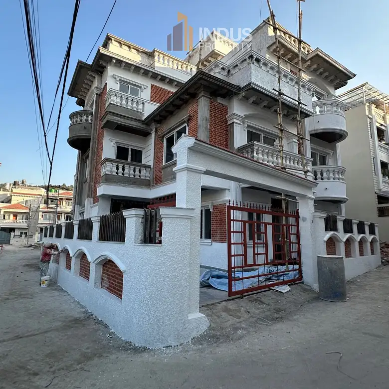 House on sale at Lasuntar, Budhanilkantha Thumbnail