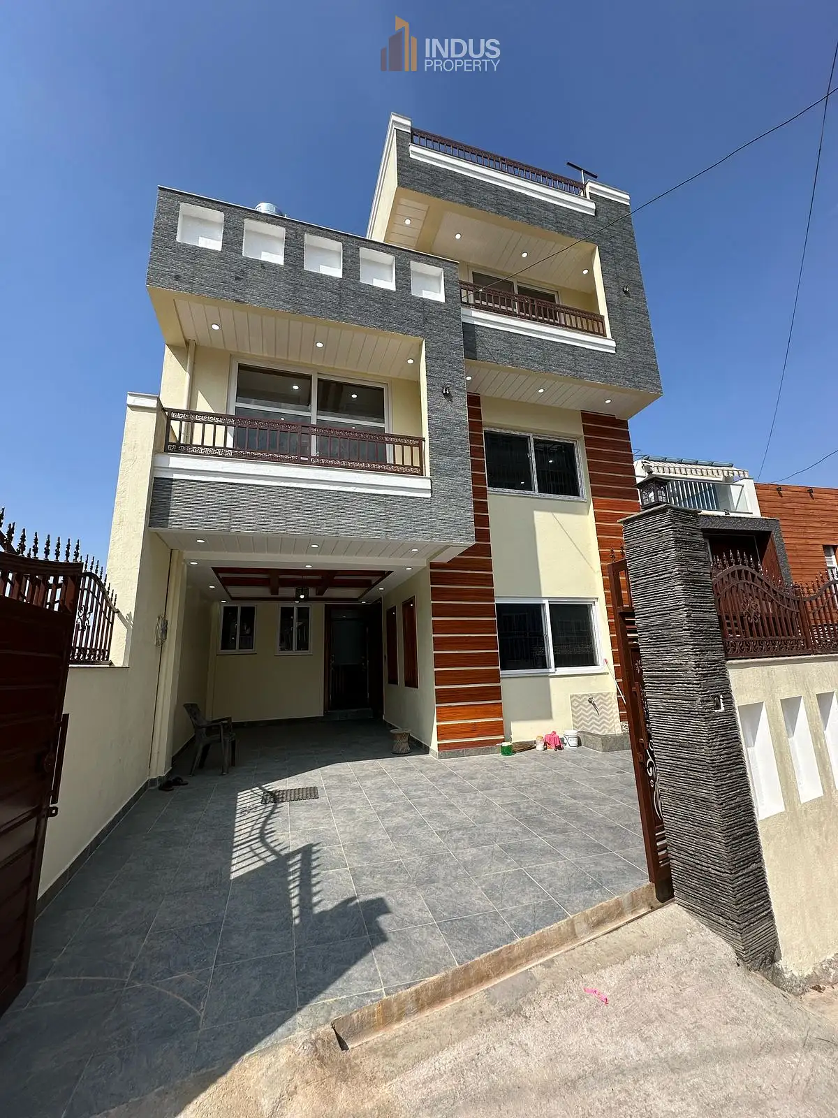 House on sale at Dholahiti, Lalitpur Thumbnail