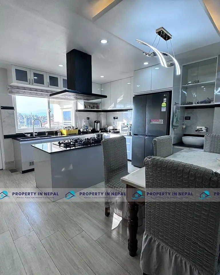 Residential House On Sale Image 6