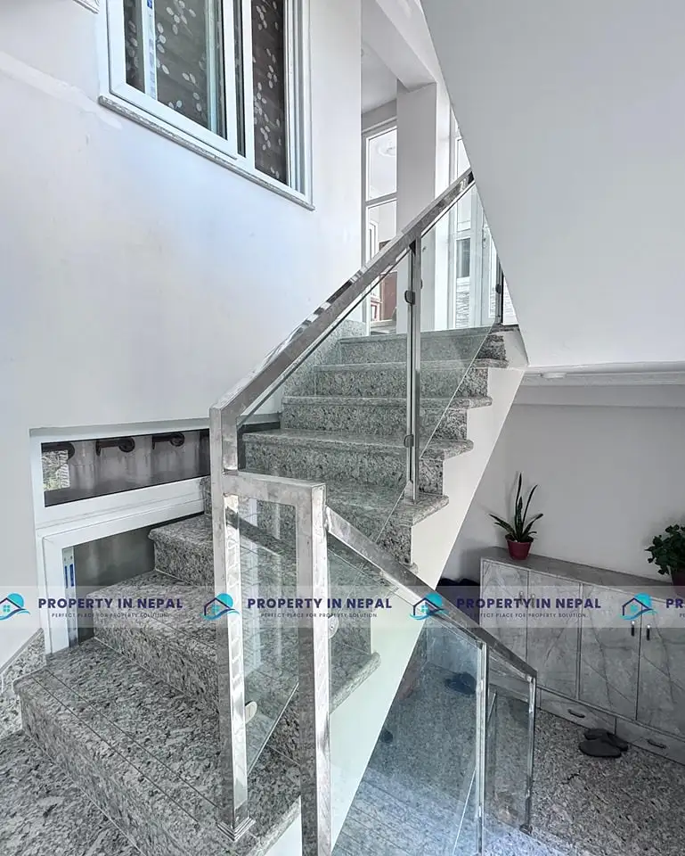 Residential House On Sale Image 9