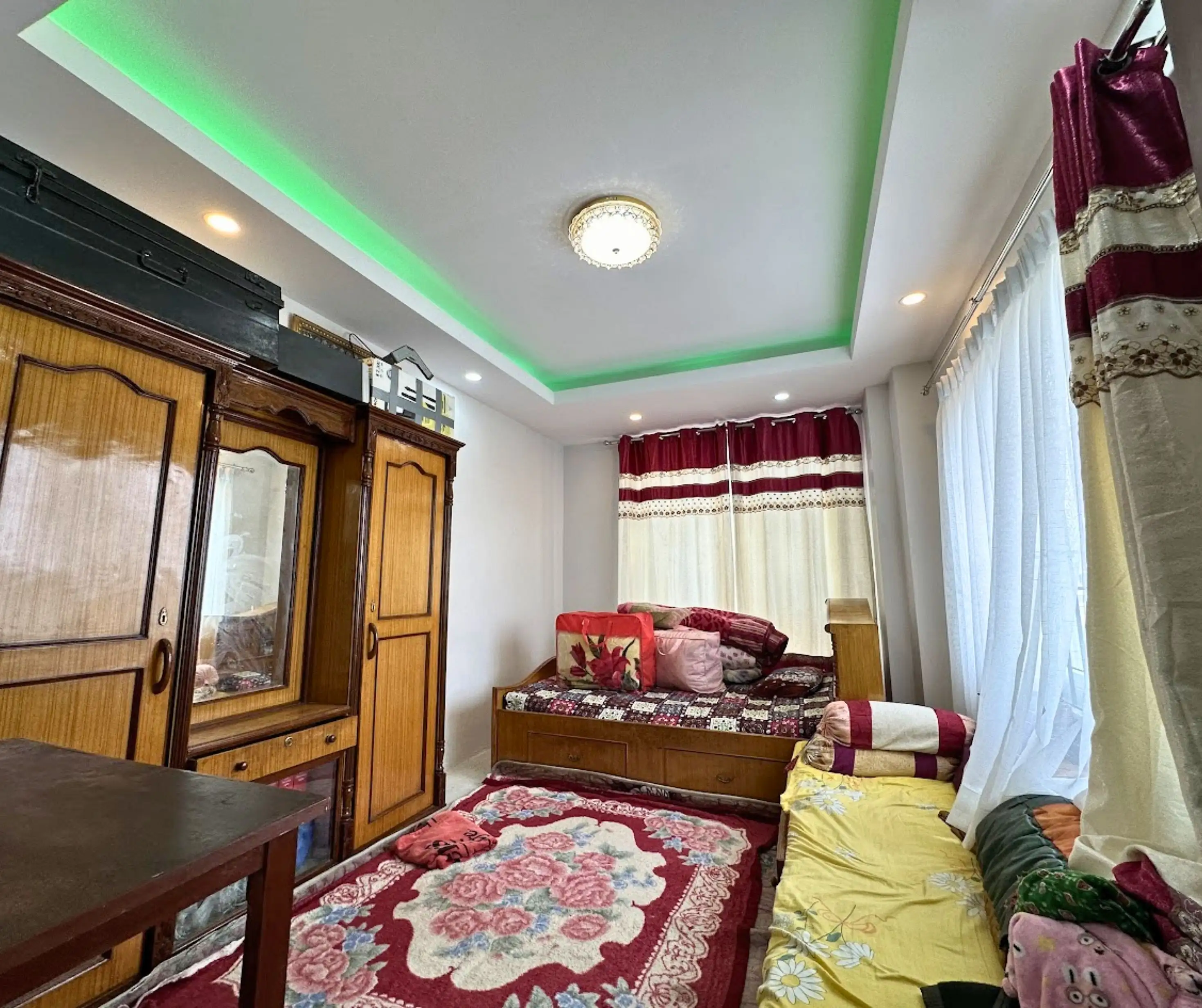 Swoyambhu,Shanti Chowk Image 6