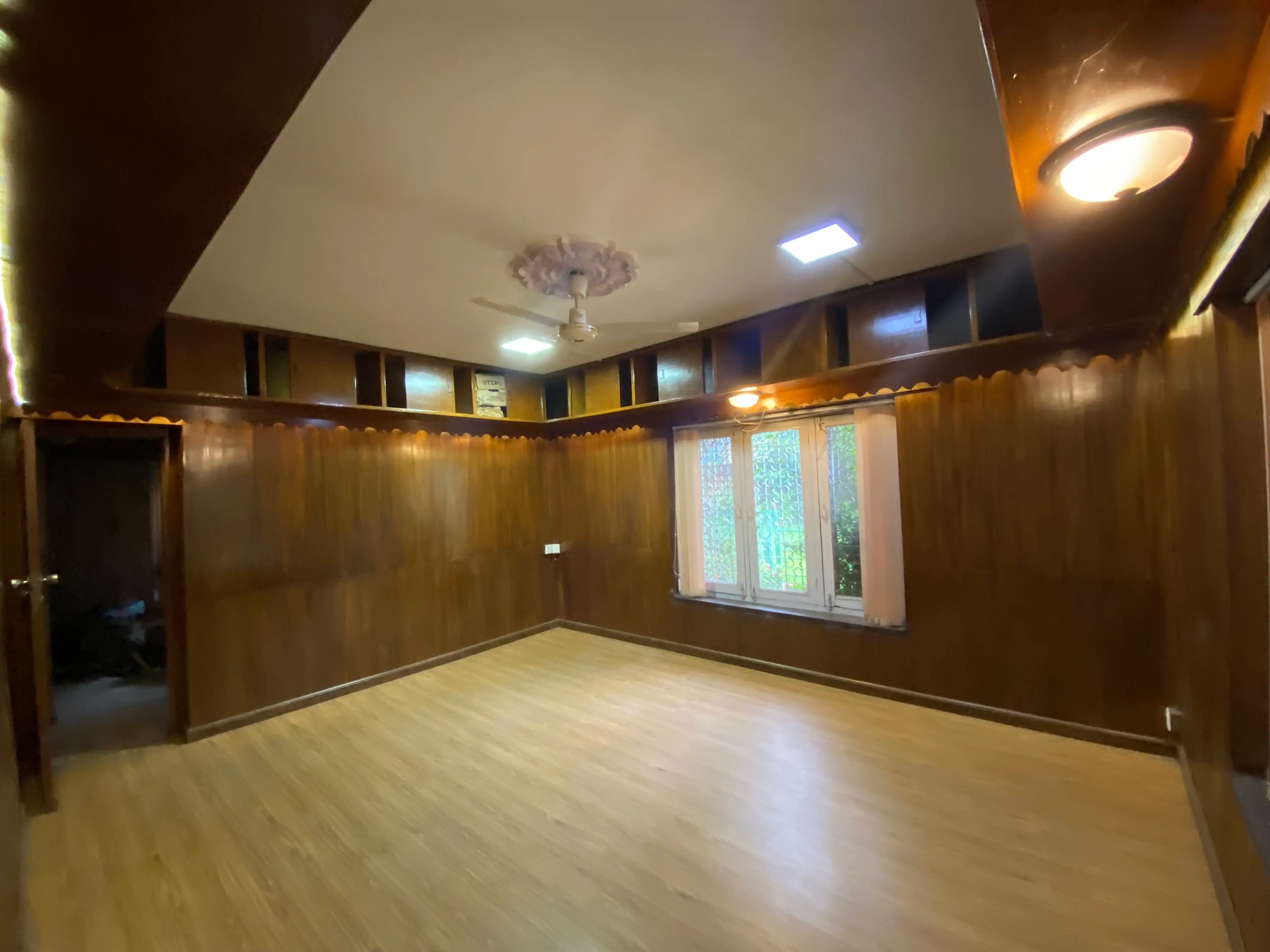 Residential House On Rent Image 1