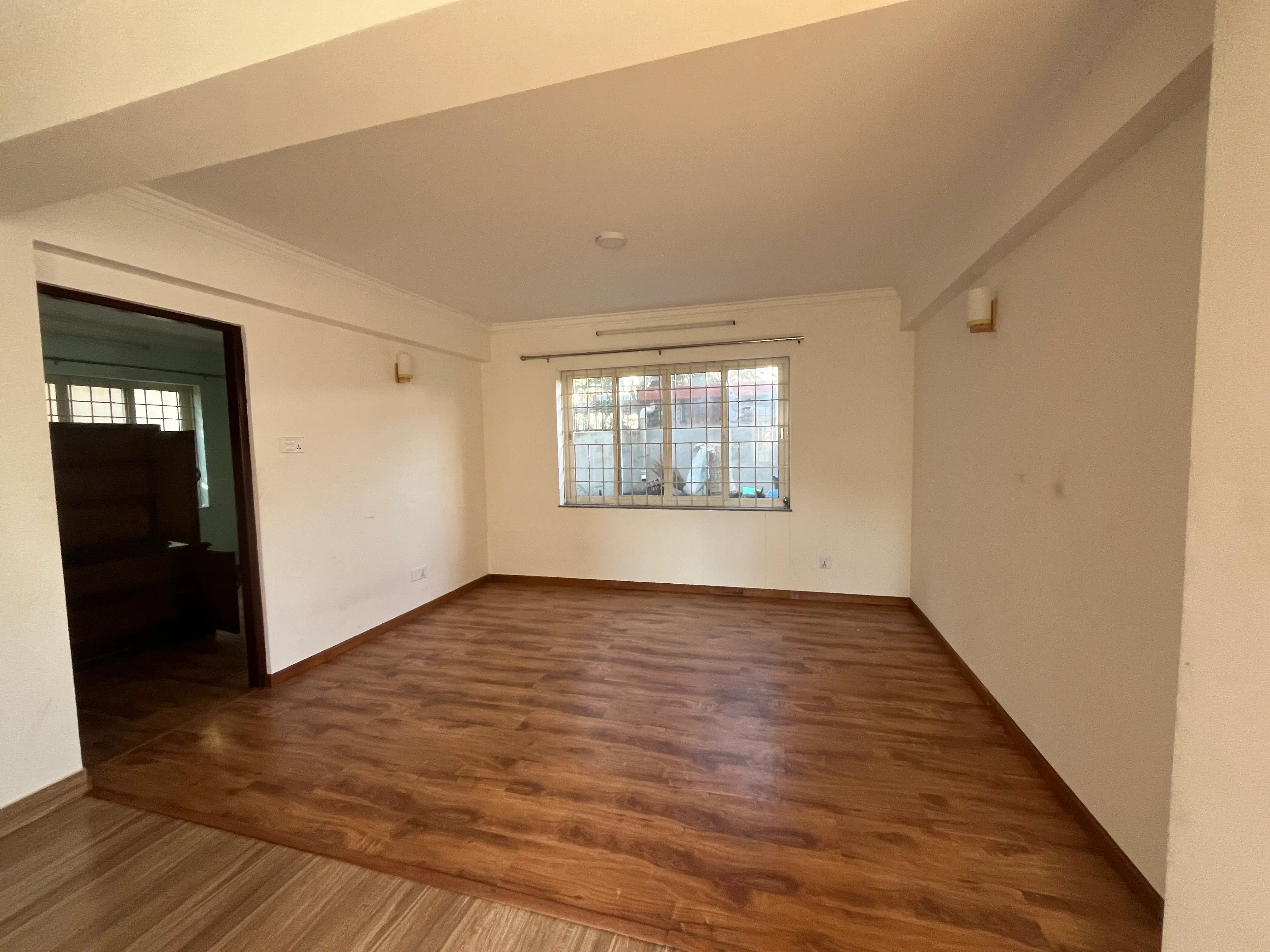 Flat in pasikot Image 2