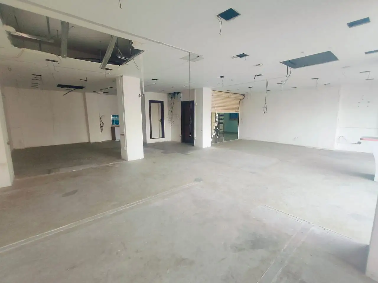 Commercial Space on Rent Image 2