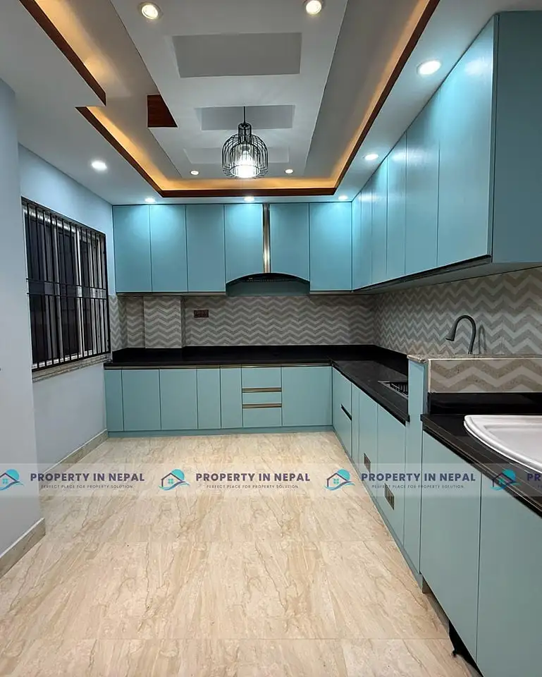 Residential House On Sale Image 5
