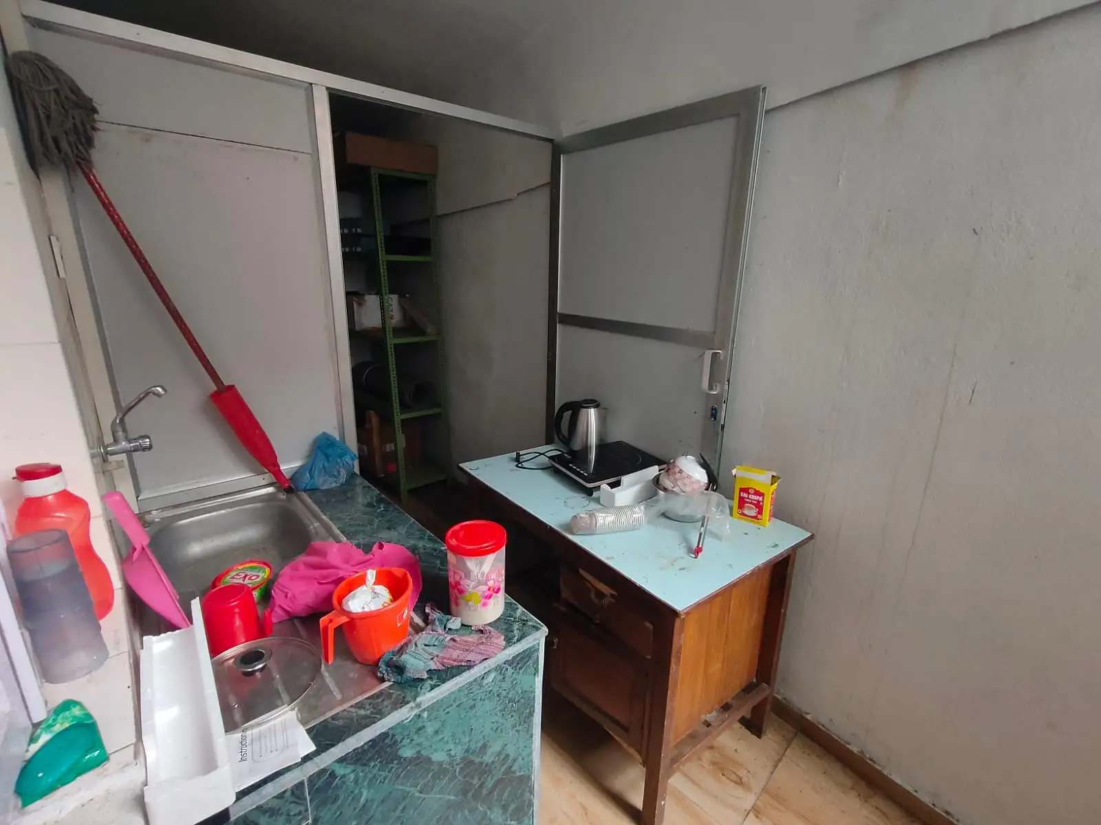 Commercial Space on Rent Image 5