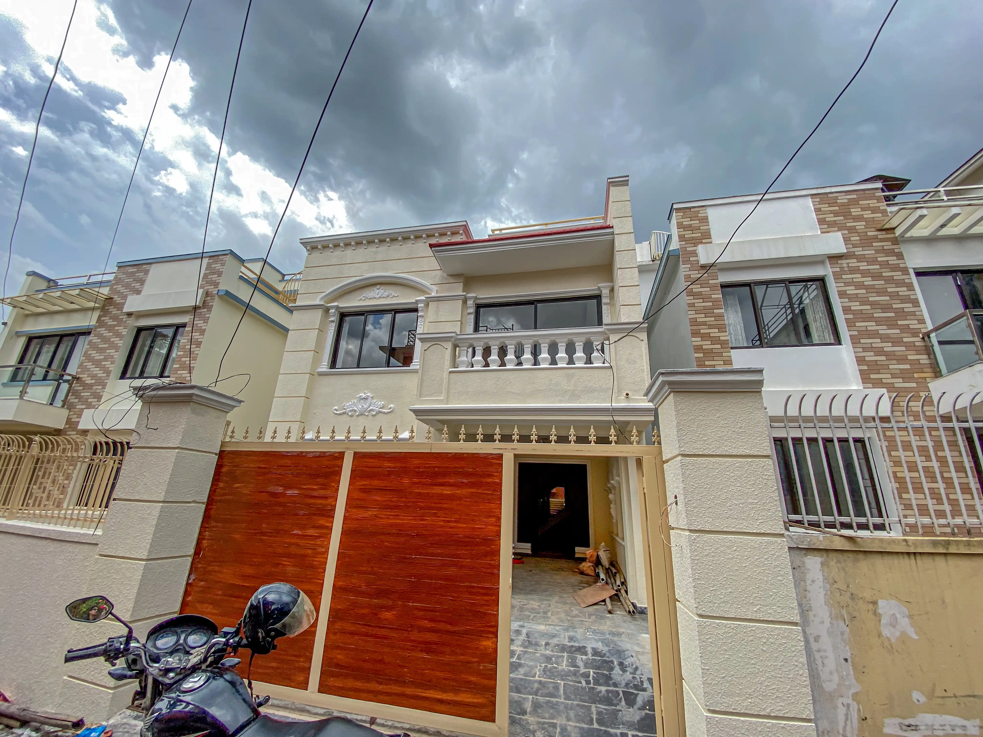 Residential House On Sale Thumbnail