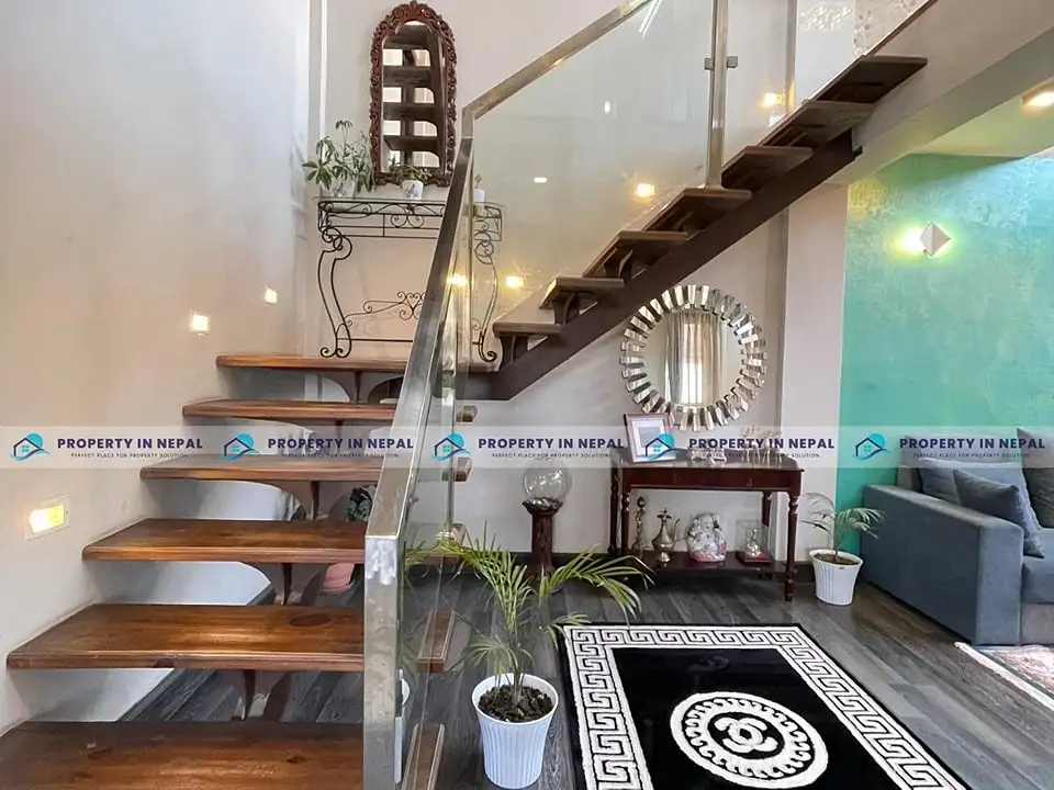Residential House On Sale Image 9