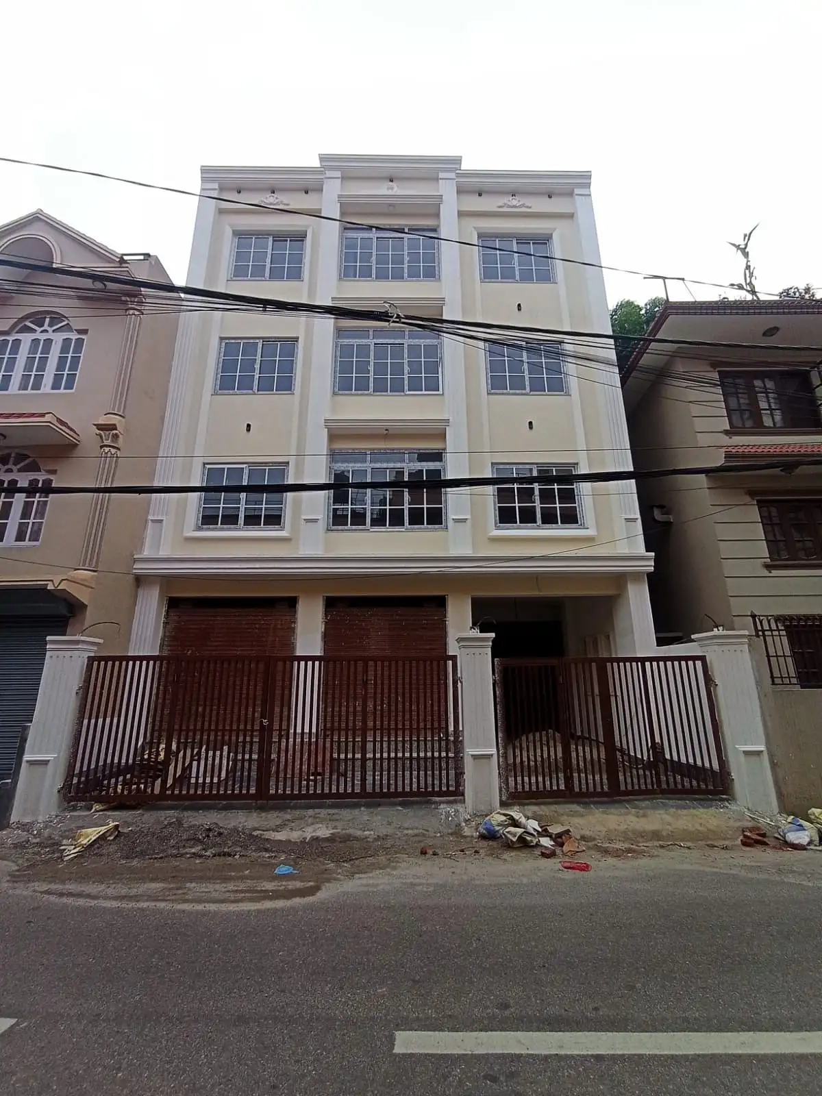 semi commercial house on sale at sukedhara Image 3