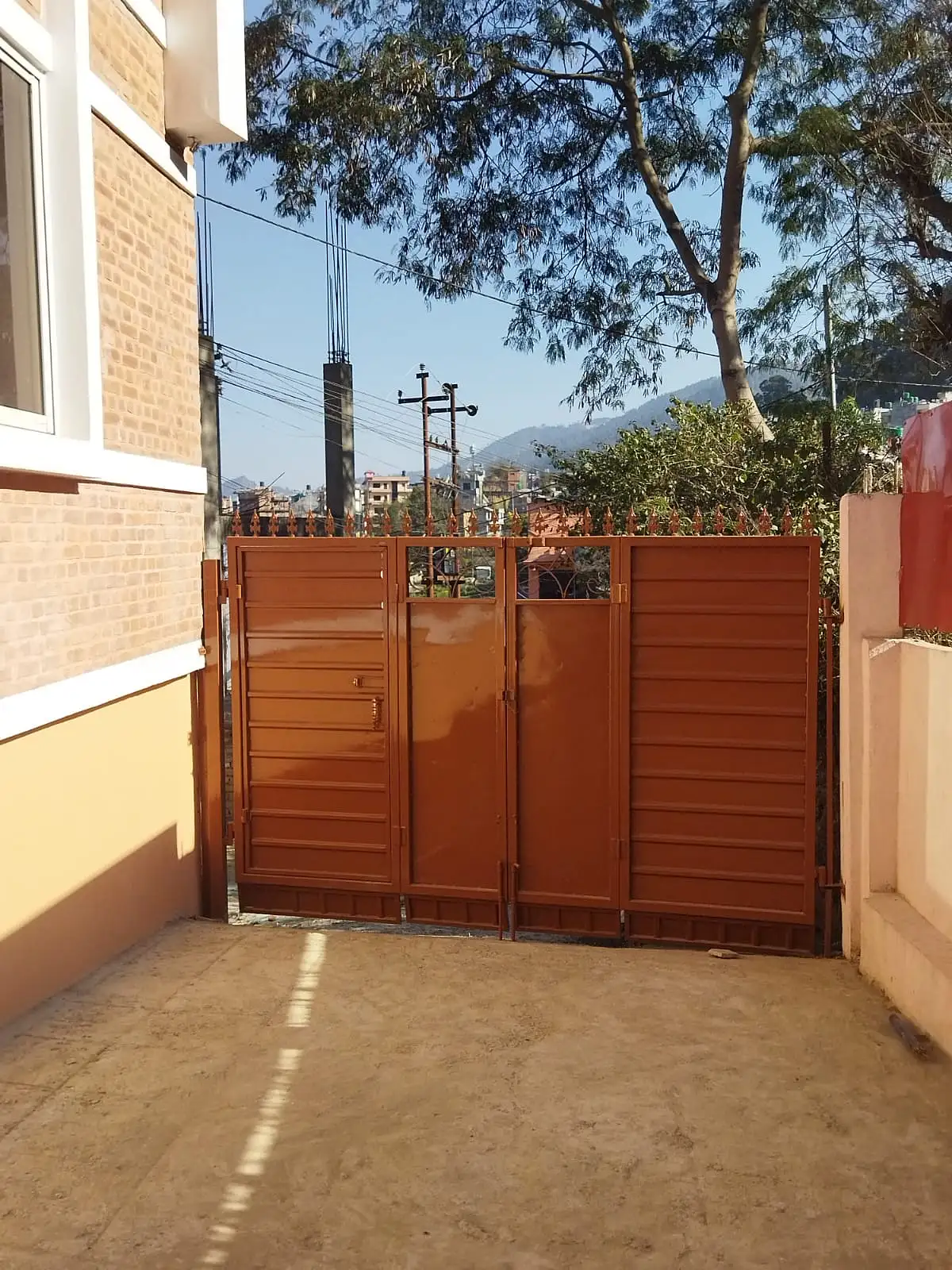 EXCHANGE - SEISMIC RESISTANT HOSUE ON EXGHANGE सूर्यबिनायक भक्तपुरमा अवस्थित मेरो बंगलो घर काठमाडौंमा रहेको हजुरको घरसंग नगद थपथाप सहित सट्टा पट्टा गर्न सकिने /  सम्पर्क – 9801089979  Recently constructed building in a well peaceful, green and residential area. The house is just 550 meter far from the Araniko Highway - Suryabinayak Chwok, Bhaktapur. The house Owner is the Senior Civil Engineer who designed, analyzed, monitored and supervised by himself for his own personal living. The Owner can provide all the related document.  This house can be exchanged with the house inside the Kathmandu providing the additional money, if needed. Image 2
