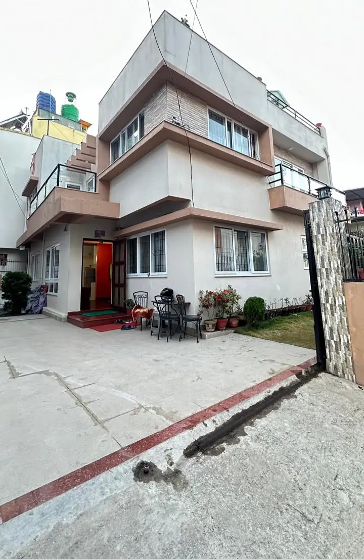 Bungalow house for sale in Mandikatar faat, Budanilkantha Thumbnail