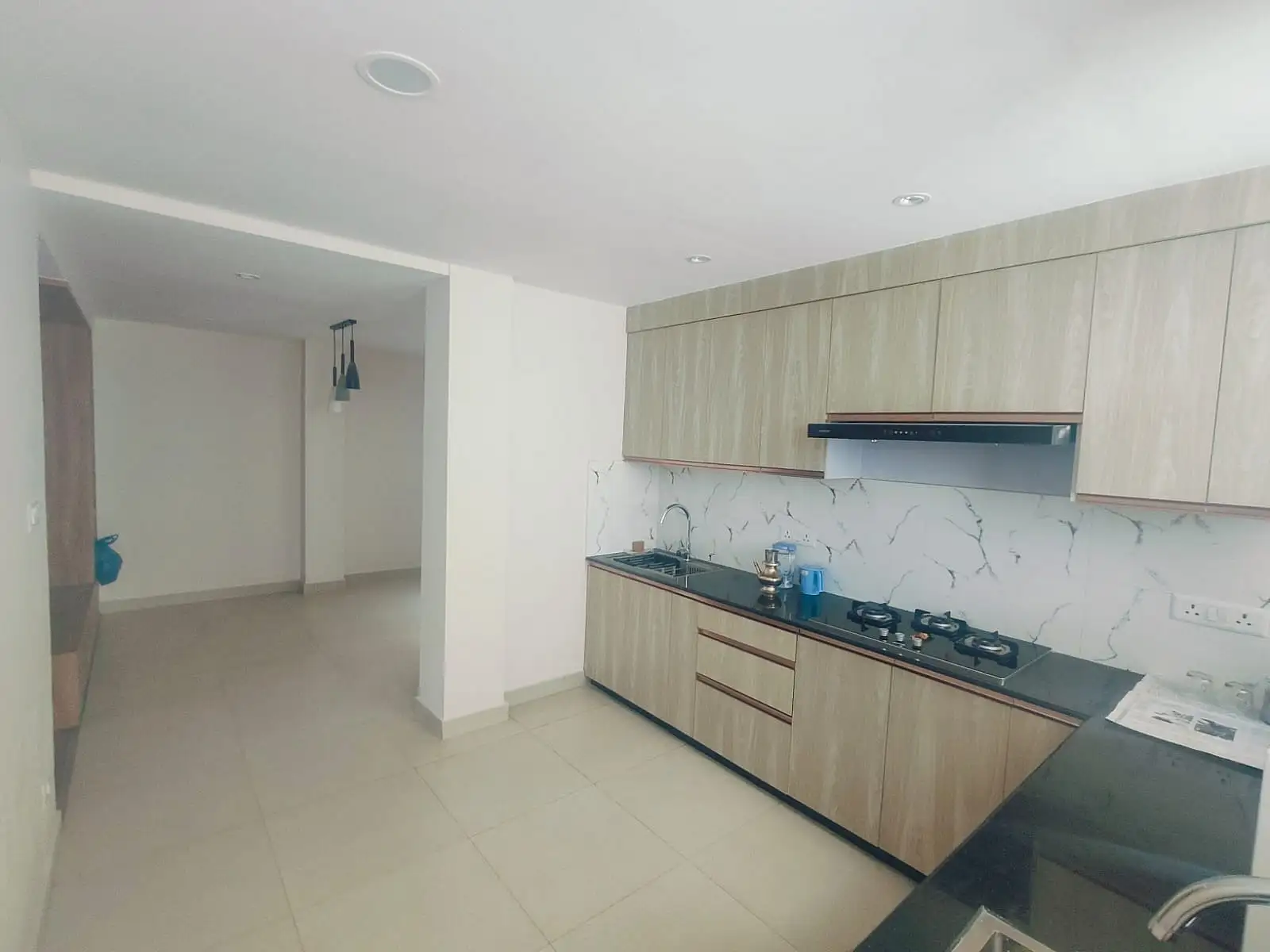 Residential House On Rent Image 9